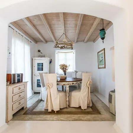 Villa Fresha By The Pearls Collection *